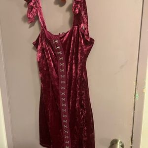 Y2K Mall Goth dress corset style front velvet berry brand new M/L Coachella